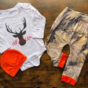 New! Baby Boy Newborn Camo Outfit Romper Onsie Pants, Hat, Hunting Set 12-18 mo